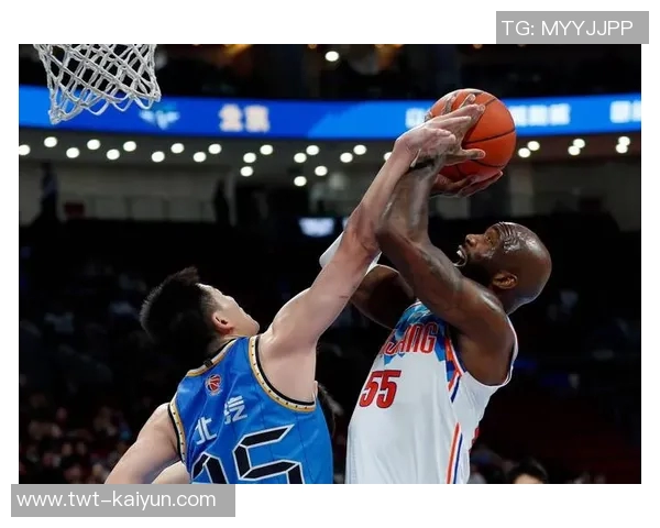 连续两场轰下50+!本赛季CBA最强外援琼斯当仁不让